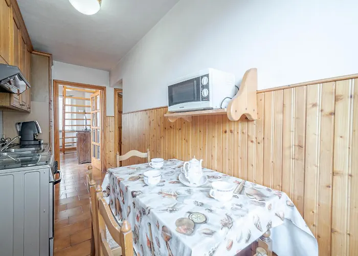 Amazing Apartment In Camogli With Wifi